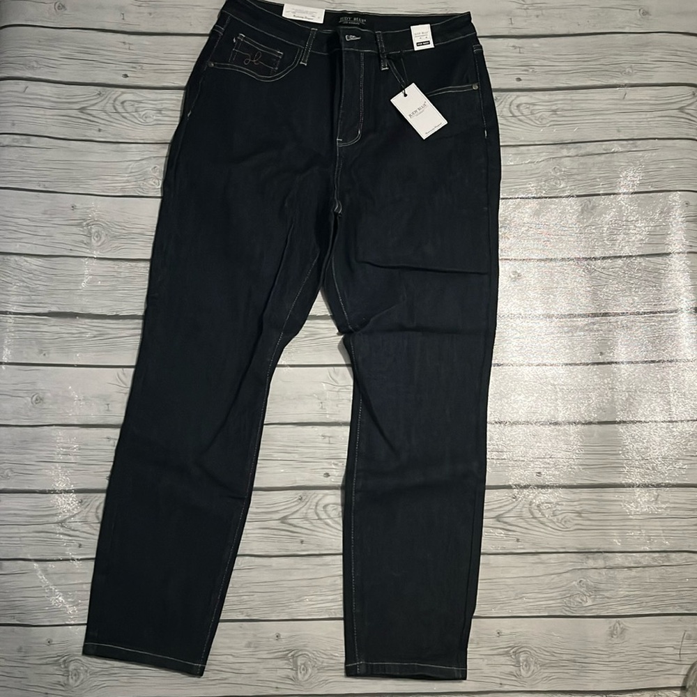 Judy Blue Mom Jeans NWT